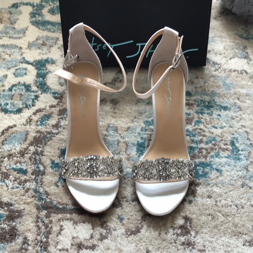 Brand new in box Betsey Johnson Bridal heels